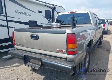 2003 GMC Sierra 2500Hd Sle из США, поврежденный, VIN 1GTHC231X3F209595